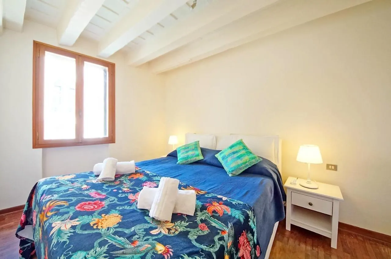 Ca' Canal View San Marco 492 Wi-Fi Fibre Venice Apartment